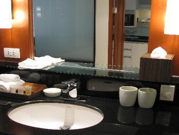Thailand, Pattaya, Woodlands Hotel and Resort 